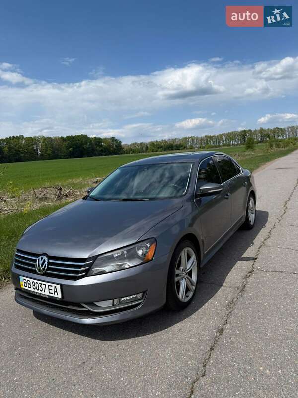 Седан Volkswagen Passat 2014 в 