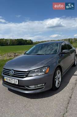 Седан Volkswagen Passat 2014 в 