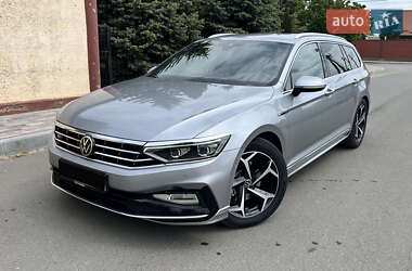 Универсал Volkswagen Passat 2020 в Ковеле
