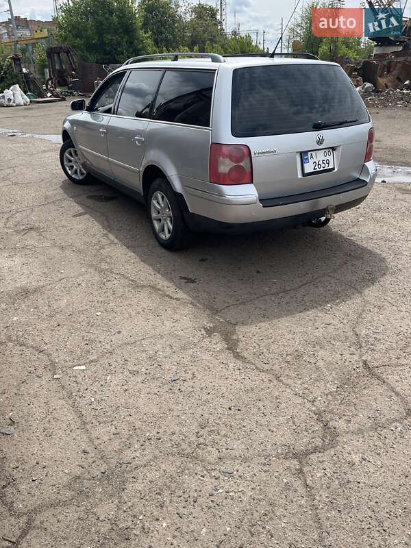 Универсал Volkswagen Passat 2003 в Полтаве