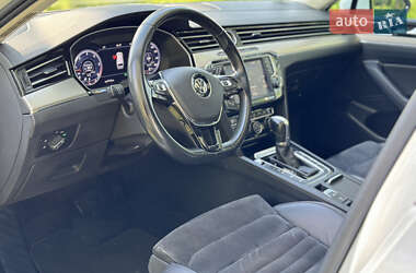 Универсал Volkswagen Passat 2015 в 