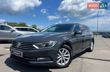 Універсал Volkswagen Passat 2015 в 