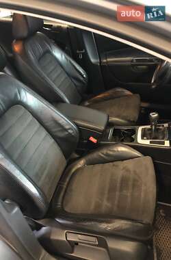 Седан Volkswagen Passat 2007 в 