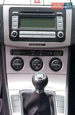 Седан Volkswagen Passat 2007 в 