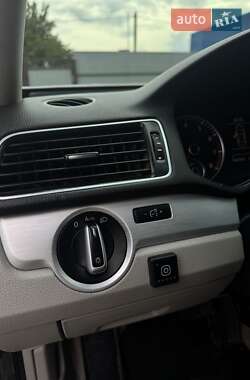 Седан Volkswagen Passat 2012 в Жашкове