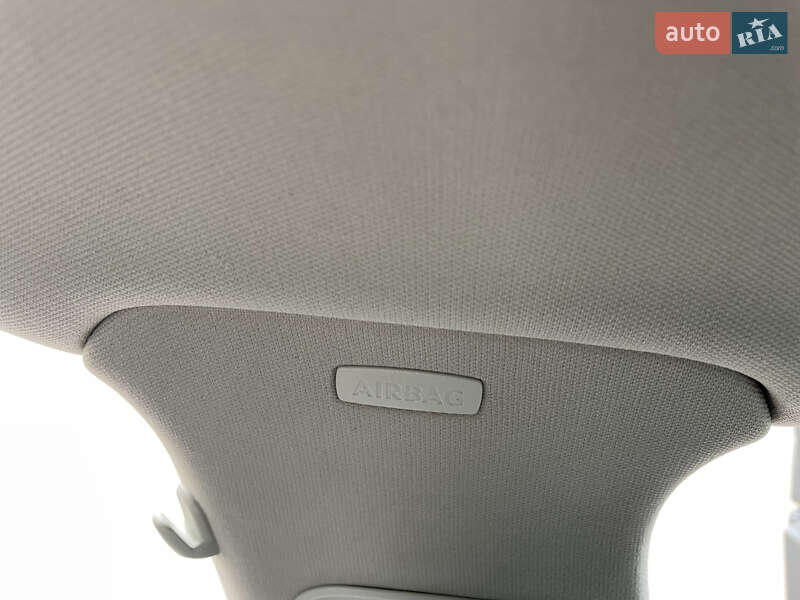 Универсал Volkswagen Passat 2013 в Киеве