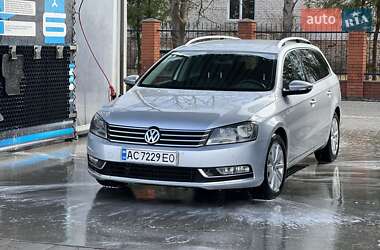 Універсал Volkswagen Passat 2011 в Ковелі