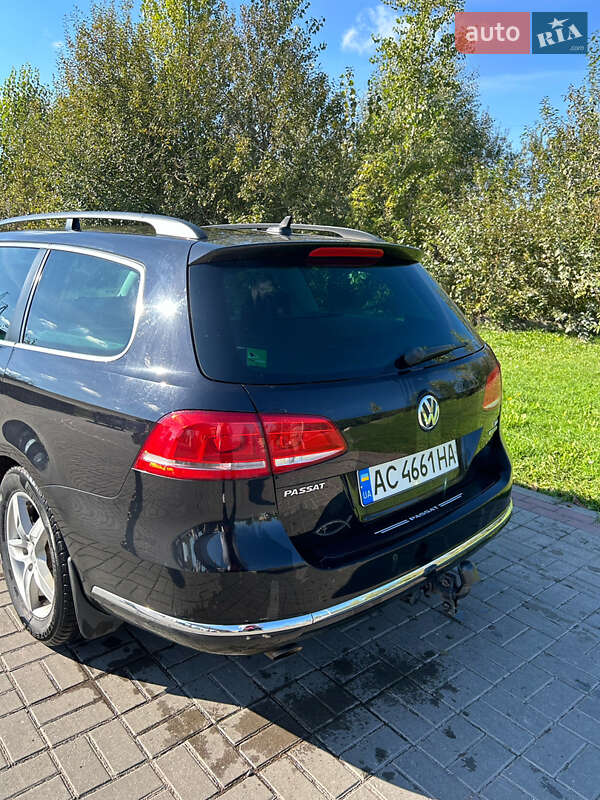 Универсал Volkswagen Passat 2012 в Нововолынске фото 4 Универсал Volkswagen Passat 2012 в Нововолынске