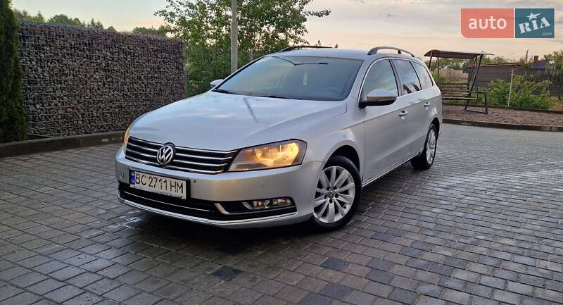 Volkswagen Passat 2011