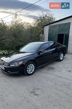 Седан Volkswagen Passat 2013 в 