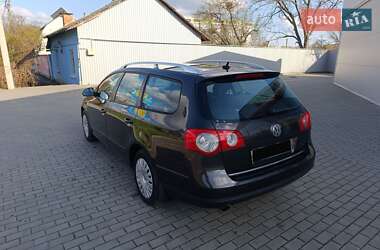 Універсал Volkswagen Passat 2006 в 