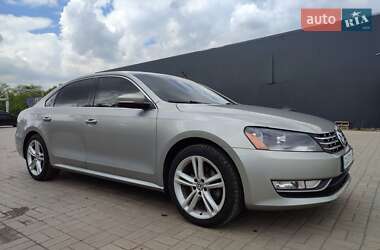 Седан Volkswagen Passat 2014 в Умані