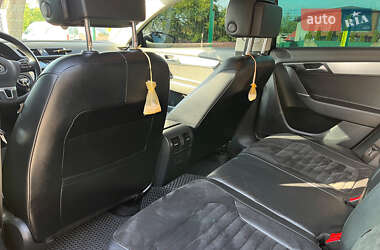 Универсал Volkswagen Passat 2012 в 