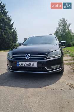 Универсал Volkswagen Passat 2011 в Кропивницком