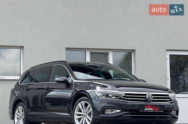 Универсал Volkswagen Passat 2021 в Луцке