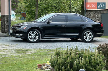 Седан Volkswagen Passat 2013 в Львові