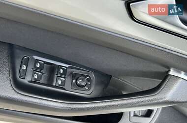 Седан Volkswagen Passat 2017 в 