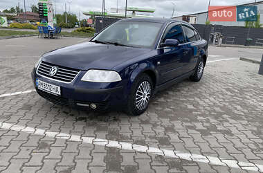 Седан Volkswagen Passat 2001 в Житомире