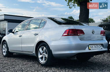 Седан Volkswagen Passat 2012 в 