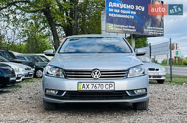 Седан Volkswagen Passat 2012 в 