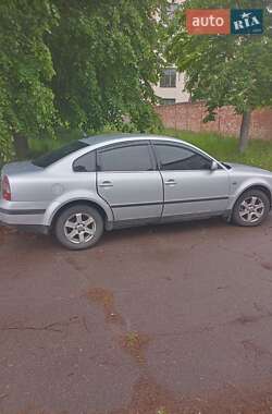 Седан Volkswagen Passat 2001 в Коростені