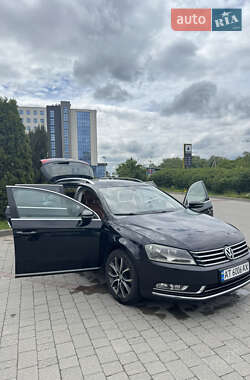 Универсал Volkswagen Passat 2012 в 