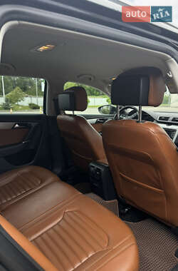 Универсал Volkswagen Passat 2012 в 