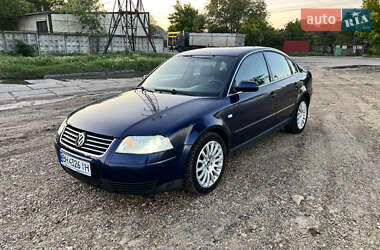 Седан Volkswagen Passat 2002 в Одесі