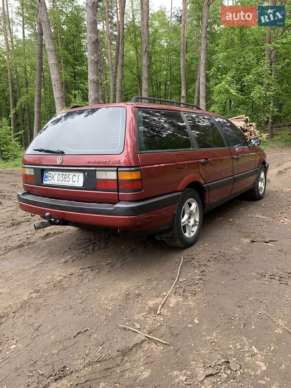 Універсал Volkswagen Passat 1988 в Кременці