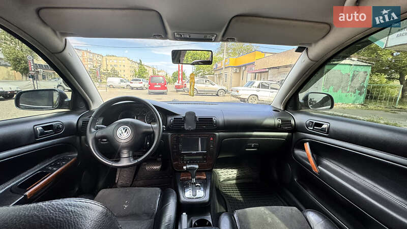 Седан Volkswagen Passat 2002 в Белгороде-Днестровском