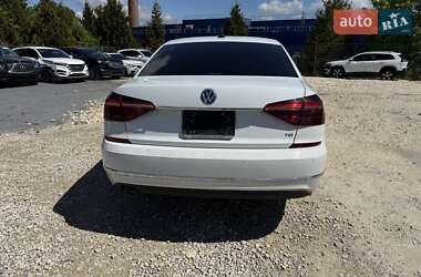 Седан Volkswagen Passat 2018 в 