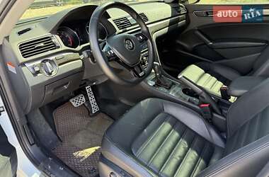 Седан Volkswagen Passat 2018 в 