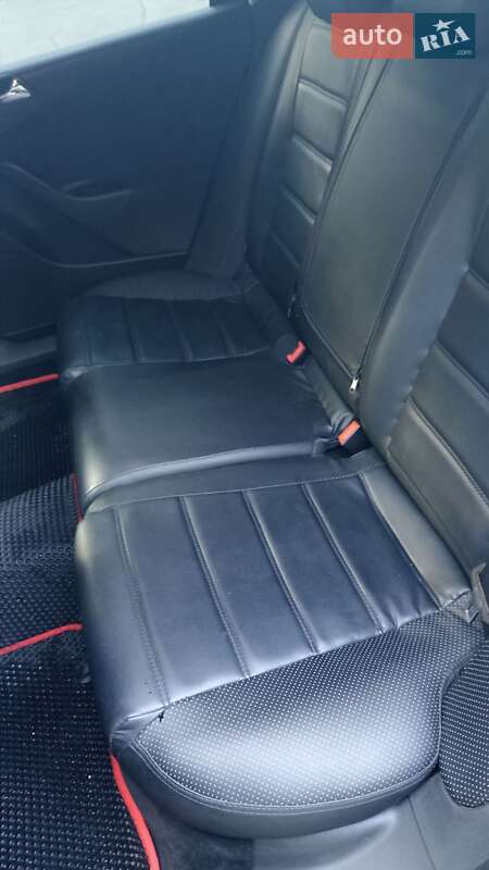 Универсал Volkswagen Passat 2006 в Днепре фото 12 Универсал Volkswagen Passat 2006 в Днепре