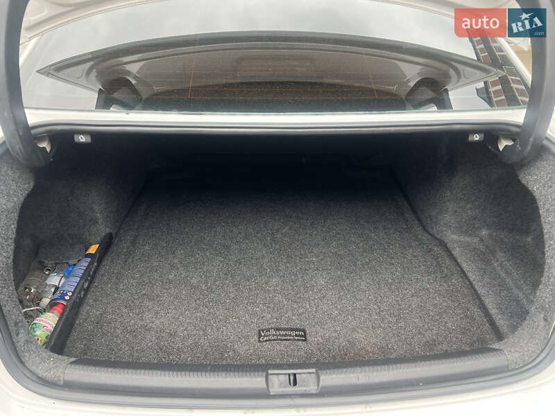 Седан Volkswagen Passat 2014 в Ахтырке фото 14 Седан Volkswagen Passat 2014 в Ахтырке
