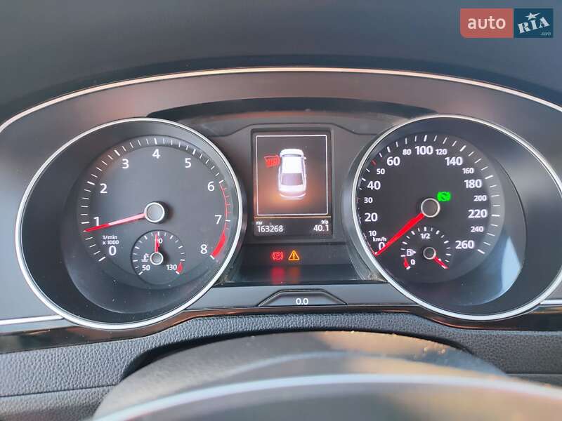 Седан Volkswagen Passat 2015 в Петропавлівці