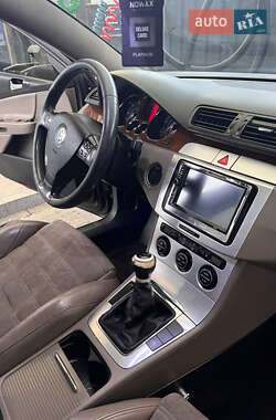 Седан Volkswagen Passat 2006 в 