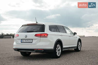 Универсал Volkswagen Passat 2017 в 