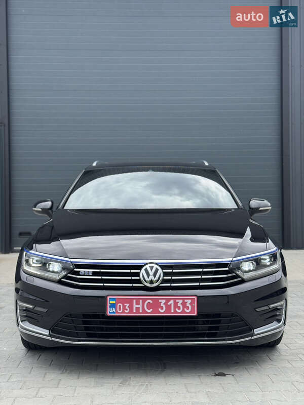 Універсал Volkswagen Passat 2015 в Дубні