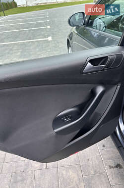 Универсал Volkswagen Passat 2008 в 