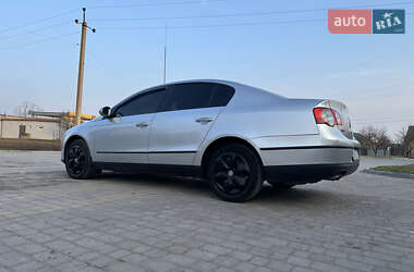 Седан Volkswagen Passat 2007 в 