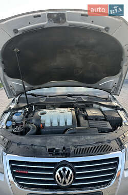 Седан Volkswagen Passat 2007 в 