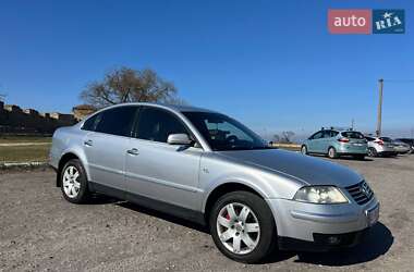 Седан Volkswagen Passat 2002 в 