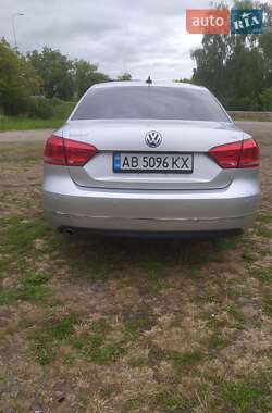 Седан Volkswagen Passat 2014 в 