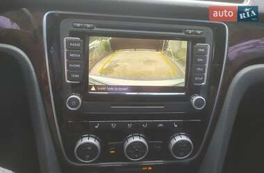 Седан Volkswagen Passat 2014 в 