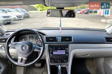 Седан Volkswagen Passat 2015 в 