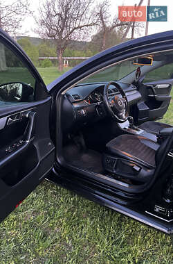 Седан Volkswagen Passat 2013 в 