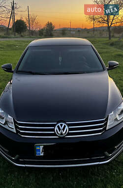 Седан Volkswagen Passat 2013 в 