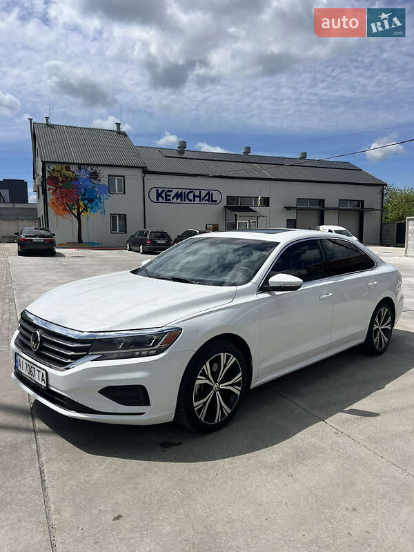 Седан Volkswagen Passat 2021 в 