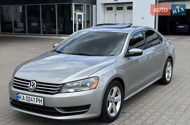 Седан Volkswagen Passat 2012 в Києві