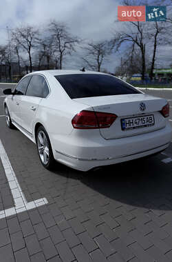 Седан Volkswagen Passat 2015 в 